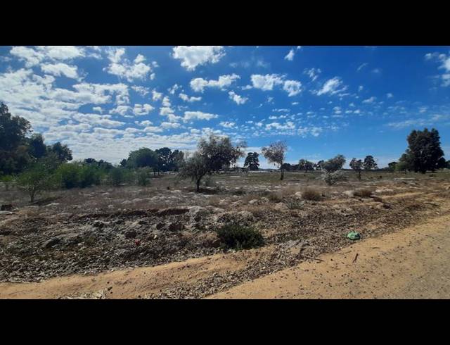 FARM FOR SALE IN ATLANTIS
